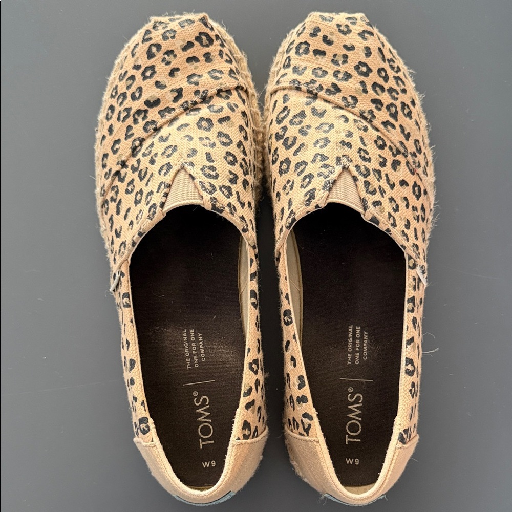 TOMS Tan Leopard Espadrilles